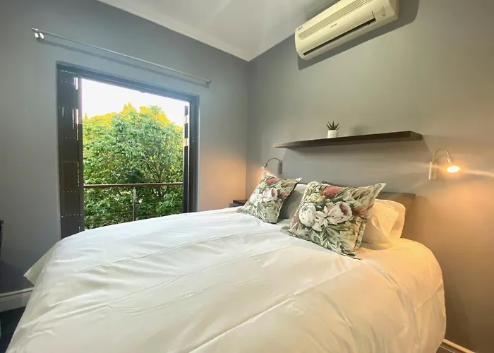 Studio 23 @ Huis Piron. The Heart Of Stellenbosch.